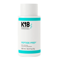 K18 Peptide Prep Detox Shampoo er en fargebevarende rensesjampo. Fjerner produktrester for å gi håret det beste utgangspunktet for K18Peptide™, uten å strippe håret for fuktighet. Ved bruk av en rensesjampo ca. en gang i uken vil K18 Hair Mask og andre st