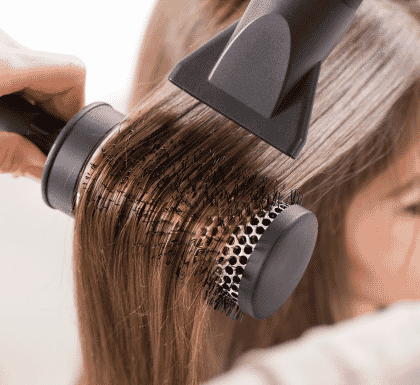 Klassisk føn med rundbørste